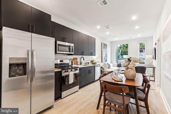 Photo - 6910 Ridge Ave Unit 319