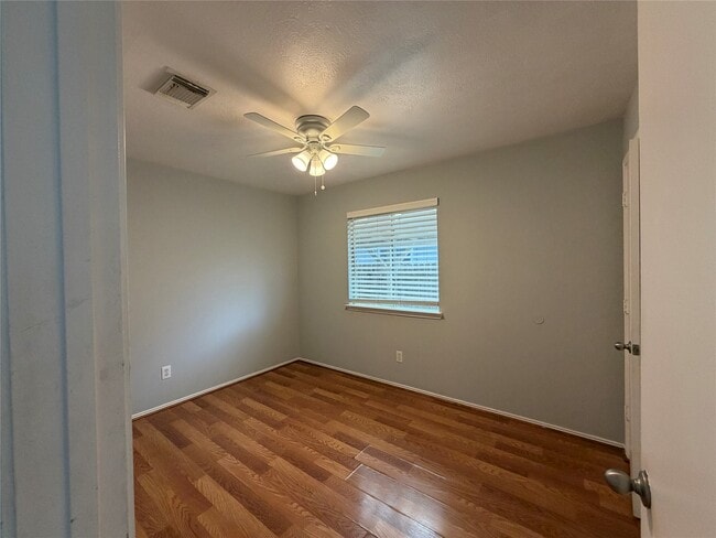 Photo - 7427 Briargate Dr