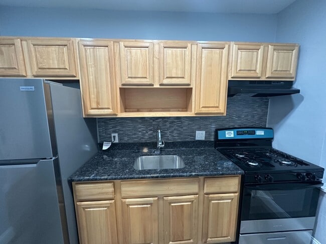 Photo - 1828 W Eleanor St