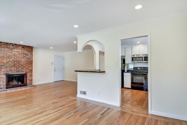 Photo - Spacious & Stylish Home in Pacifica’s Desirable Fairmont Neighborhood