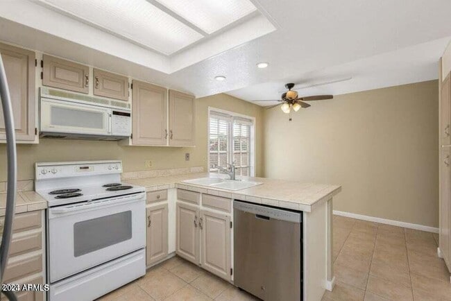 Photo - 7230 E Arlington Rd