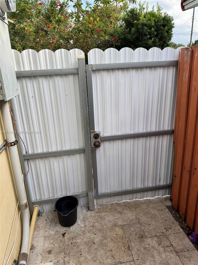 Photo - 200 NW 63rd Ave Unit 01