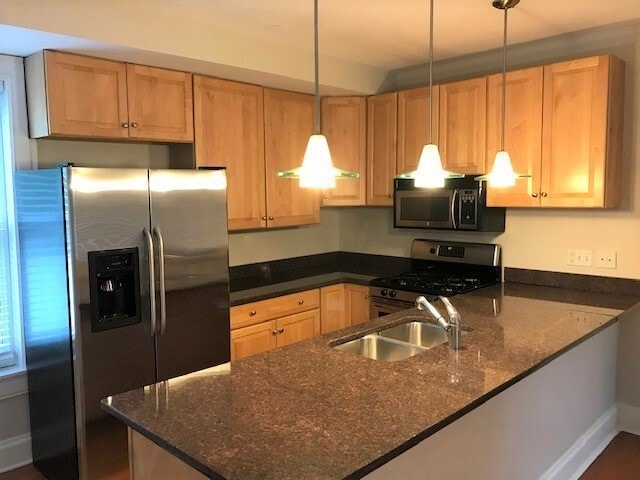 Fully equip. Kitchen with stainless steel appliances