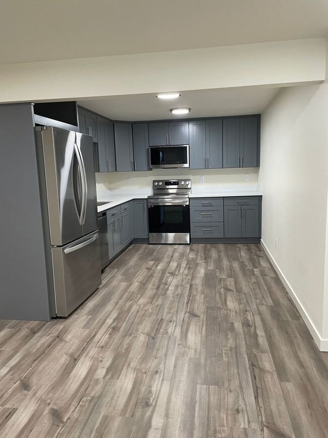 Paula Marie Apartments