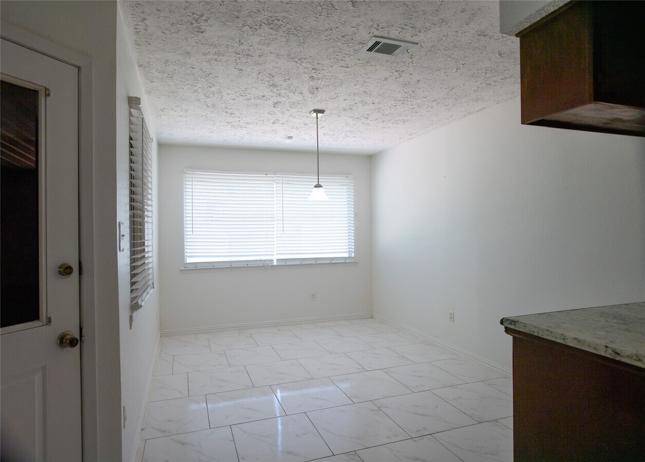 Photo - 23115 Bright Star Rd