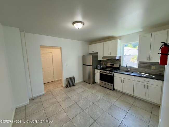 Photo - 189 Nottingham St