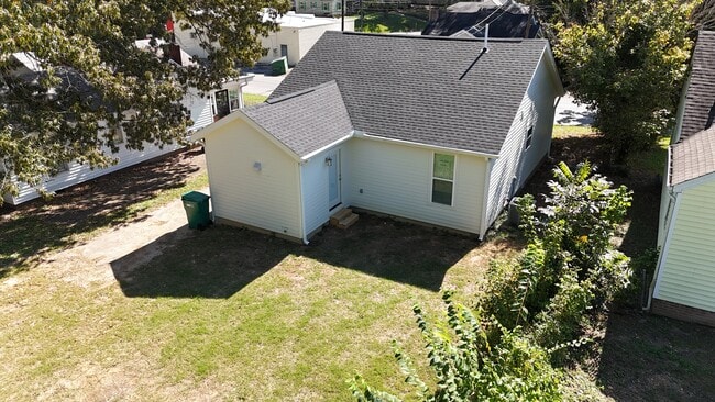 Photo - 423 Fairmont Ave