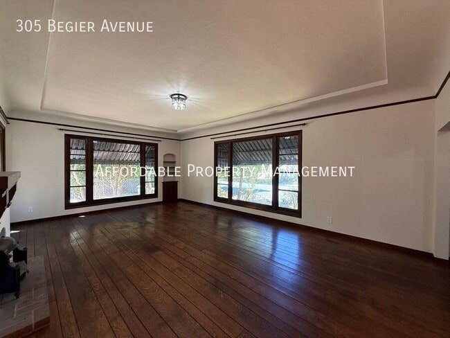 Photo - 305 Begier Ave
