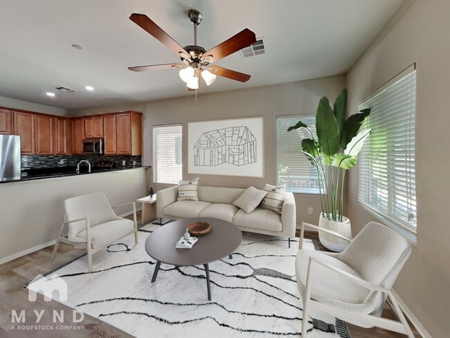 Photo - 7608 Tiffany Lamp Ct