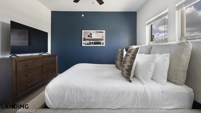 Photo - 2825 Main St Unidad 232