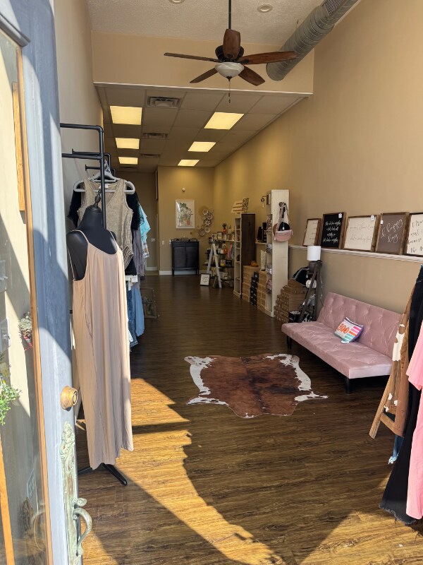 Photo - 172 S Maple St