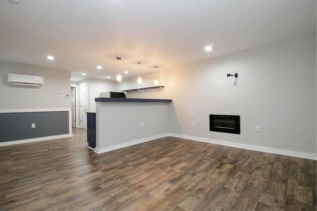 Photo - 510 Diuguid St