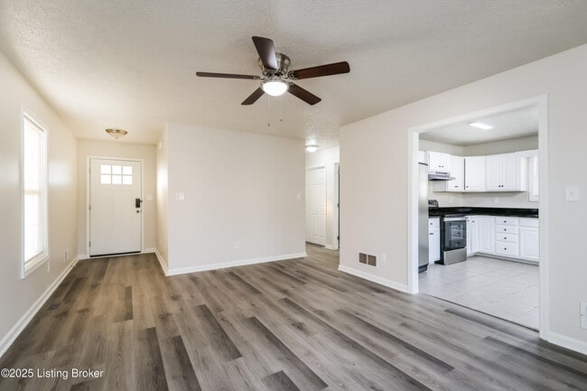 Photo - 308 Tex Ave