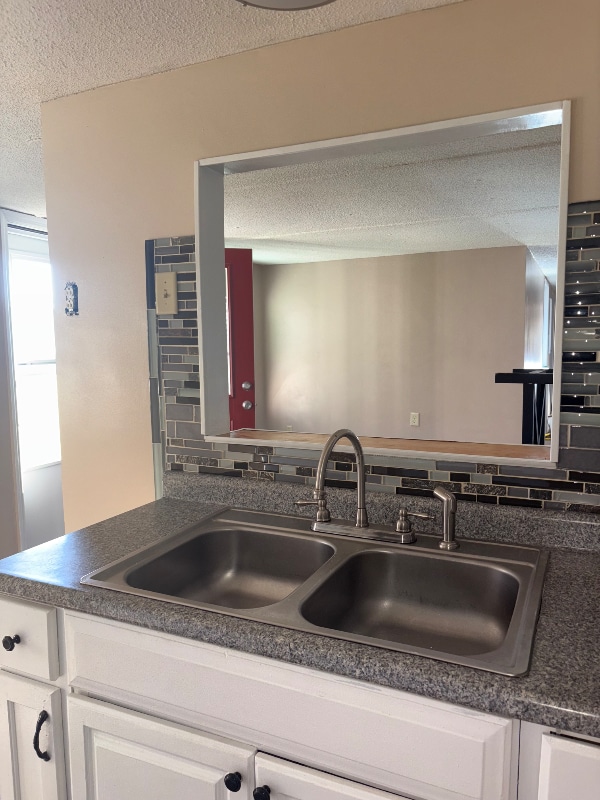 Photo - 15 Little Ln