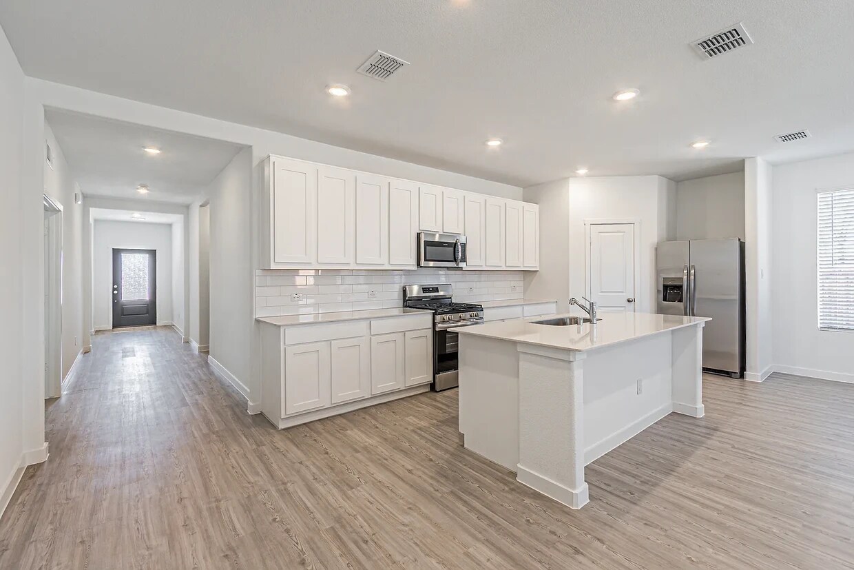 Photo - 1357 Rockwell Dr (Little Elm, TX)