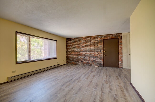 Photo - 1608 Richmond St Unit 9