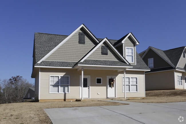 Foto principal - The Groves at Clemson *All-Inclusive