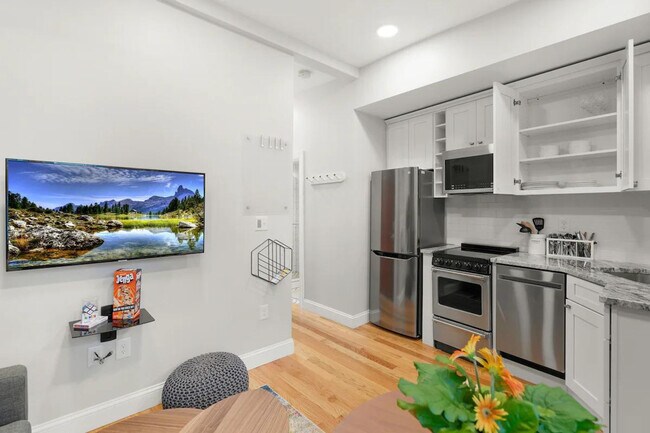 Photo - 152 Salem St Unidad ID1323825P