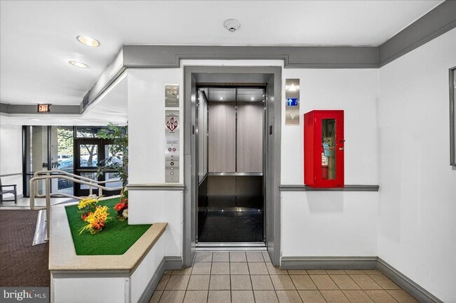 Photo - 4420 Briarwood Ct N Unit 32