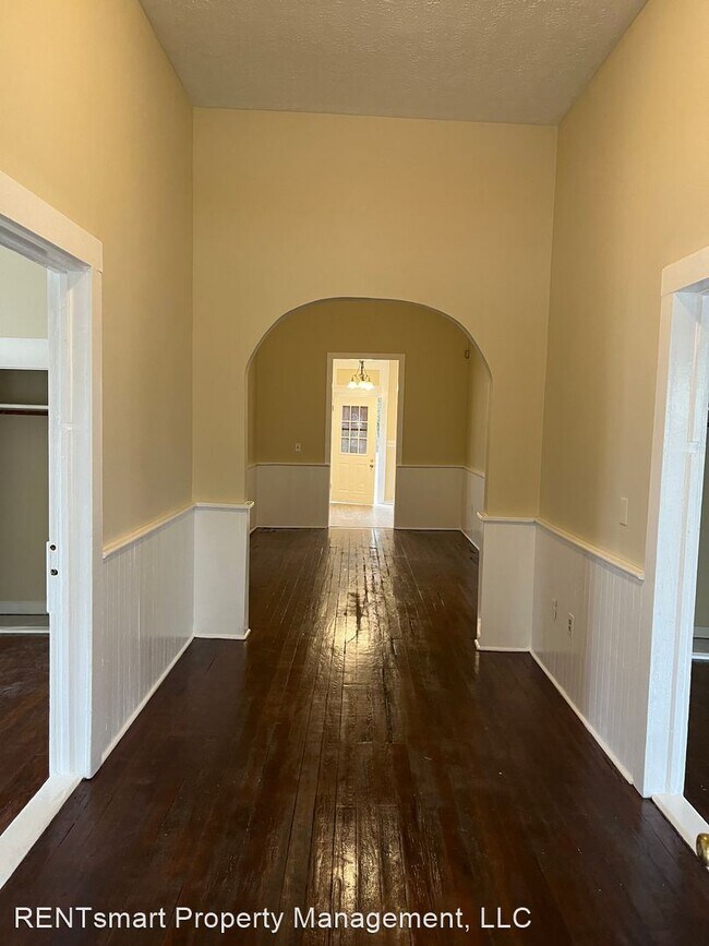 Photo - 4 br, 1 bath House - 610 26th Street