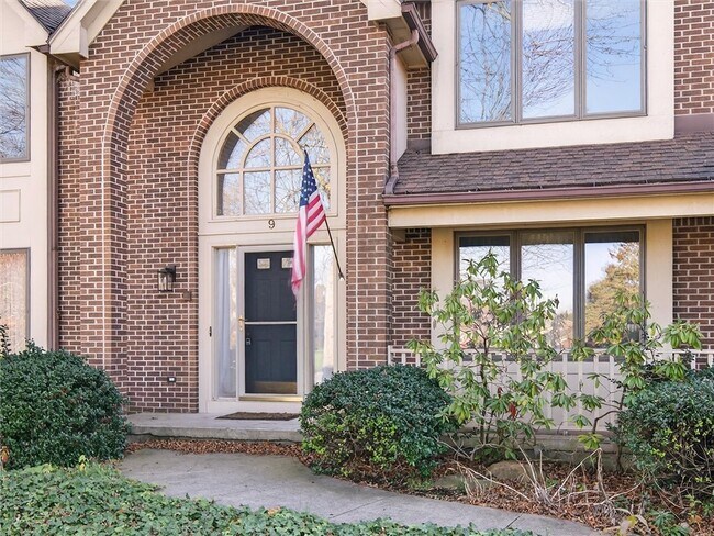 Photo - 9 Glen Valley Dr