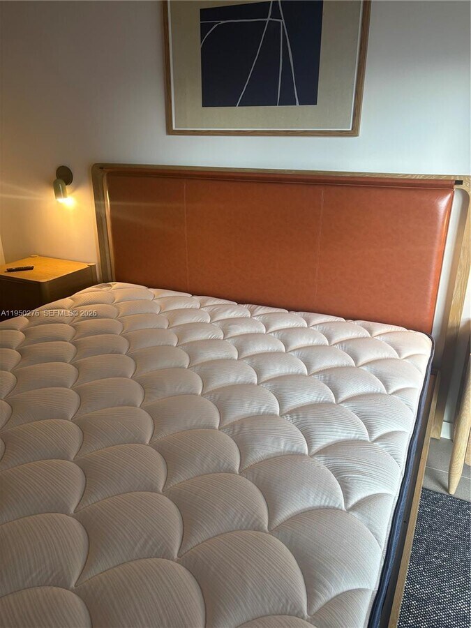 Photo - 11 NE 6th St Unidad 2704