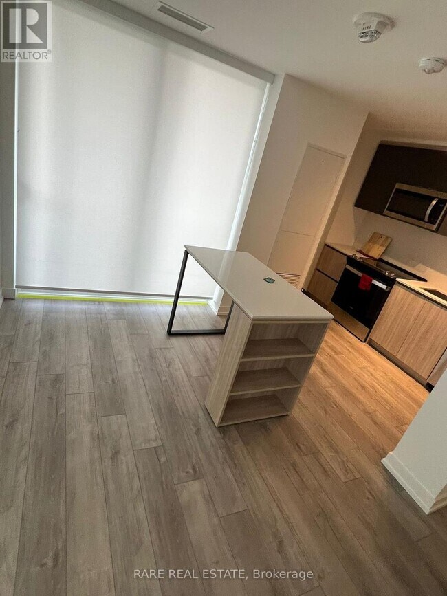 Photo - 3100 Keele St Unit 433