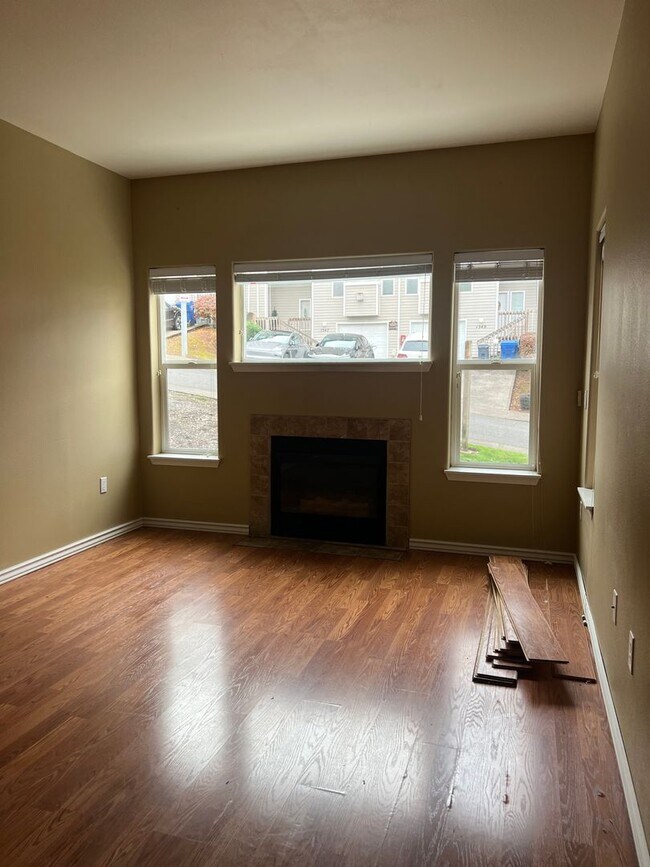 Photo - Rent Special: 1/2 Off First Full Months Rent