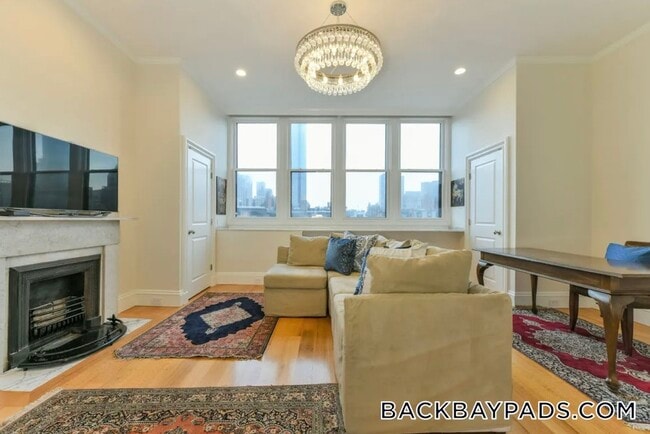 Photo - 214 Beacon St Unit 3