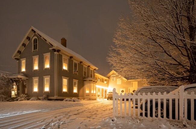 Photo - 44 N Mast St Unit B