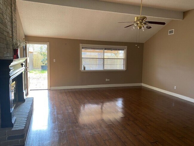 Photo - Lovely well cared for home on an extensive...