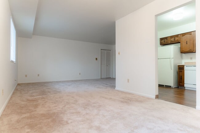 Jennie Gardens Apartments