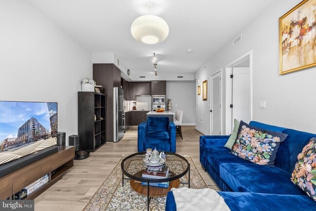 Photo - 1300 4th St SE Unit 303