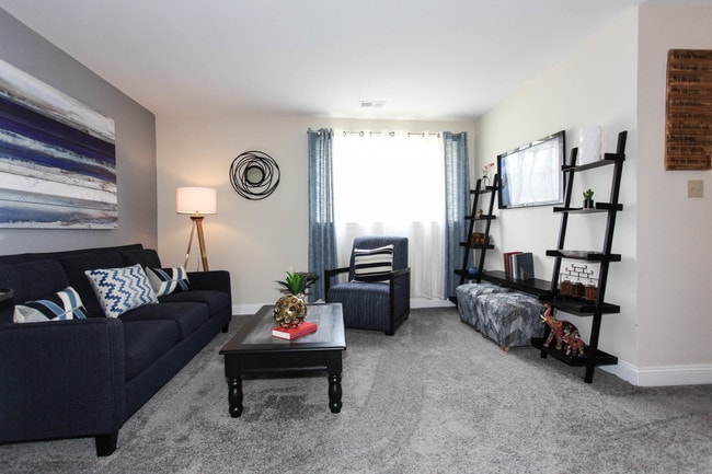 Gardenvillage Apartments & Townhouses