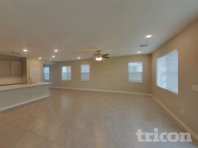 Photo - 6726 Palmer Crst St