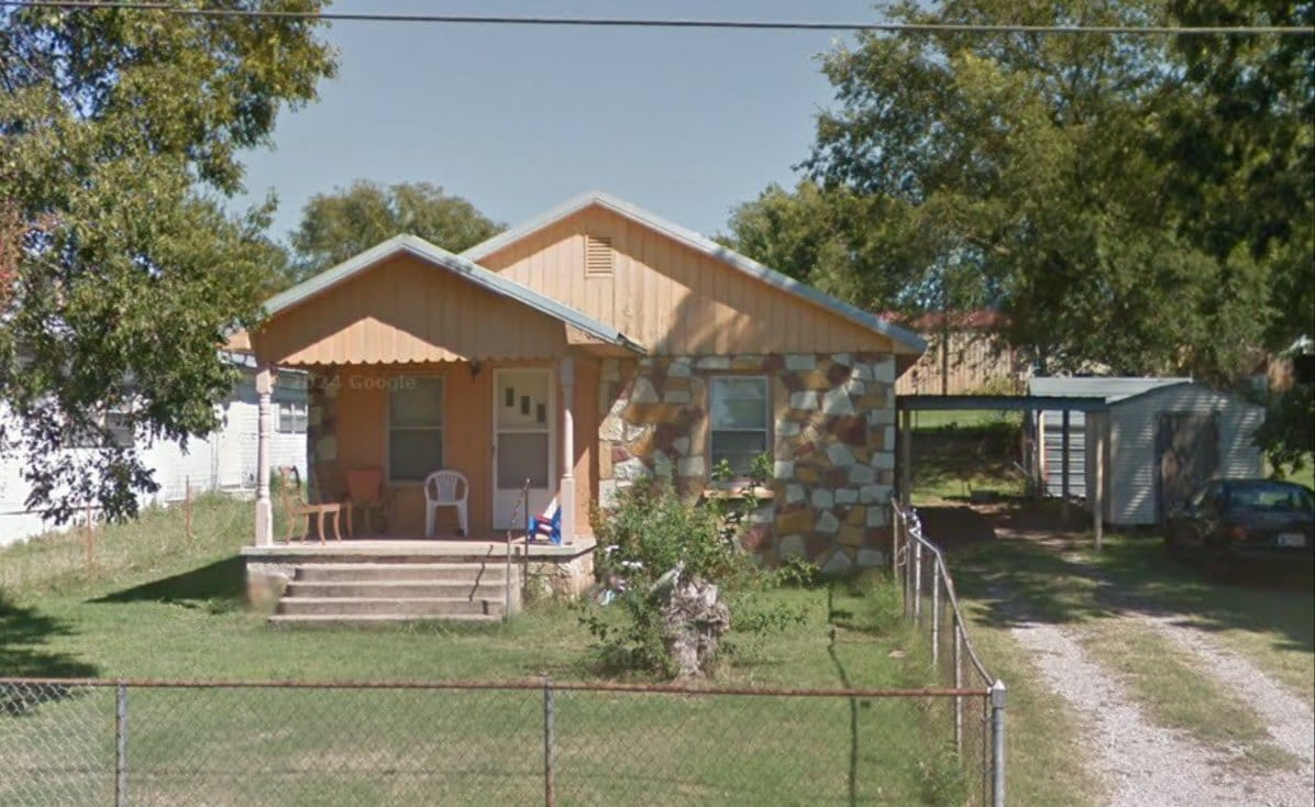 Photo - 1009 E 6th St