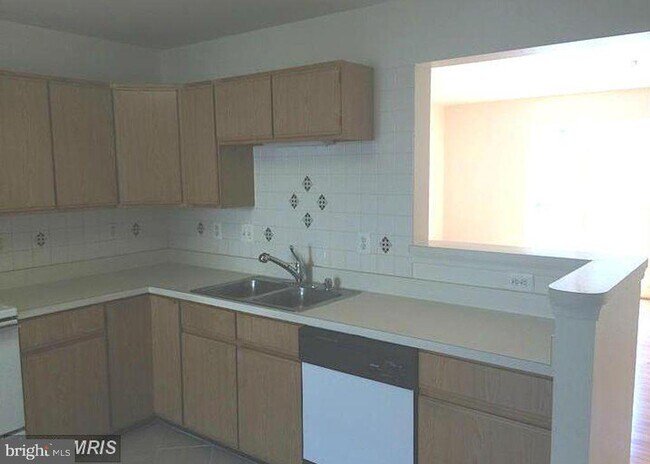 Photo - 13537 Hayworth Dr