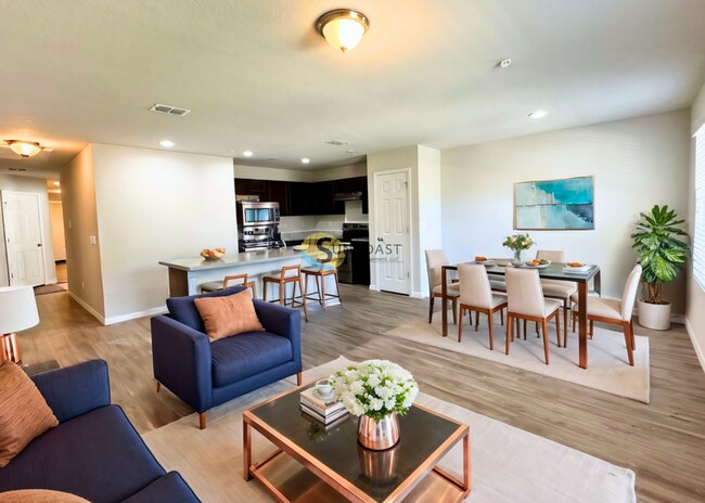 Photo - 6468 Sweetbay Ln Apartment Unit 6468201