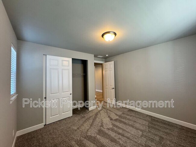 Photo - 3835 SW ALAVA COURT