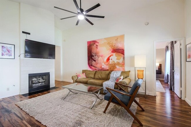 Photo - 16806 Langland Rd