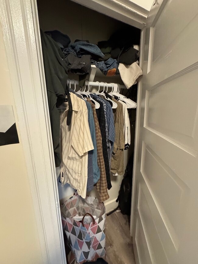 Photo - 18 Sawyer Ter