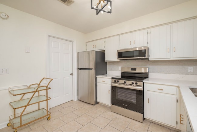 Photo - 316 Critz St