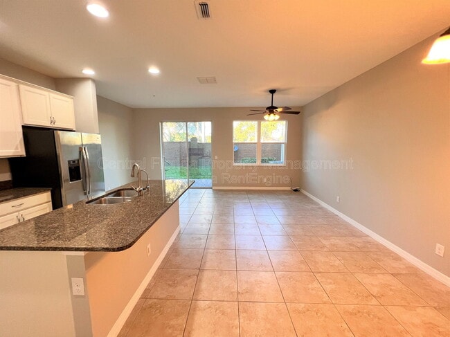 Photo - 1123 Palma Verde Pl
