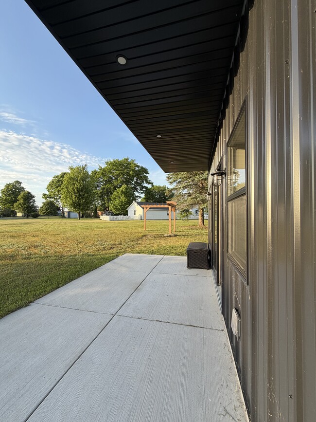 Photo - 916 Sunnyside Dr