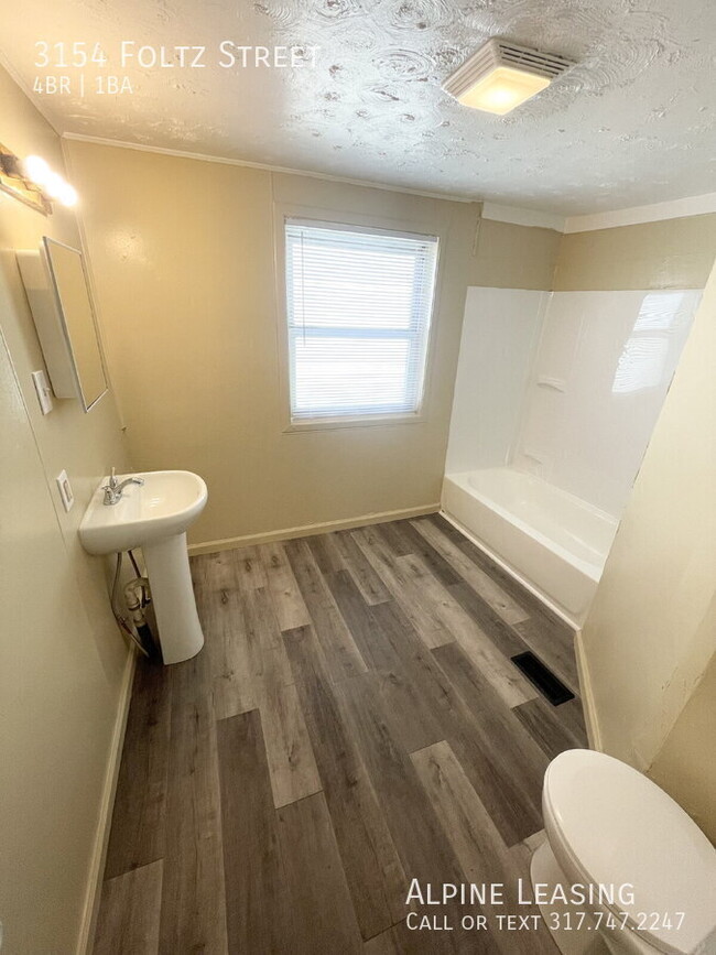 Photo - 3154 Foltz St