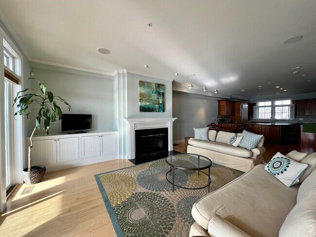 Photo - 4 Island Ave