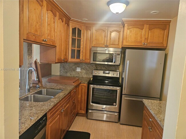 7561 NW 16th St Unit 2210