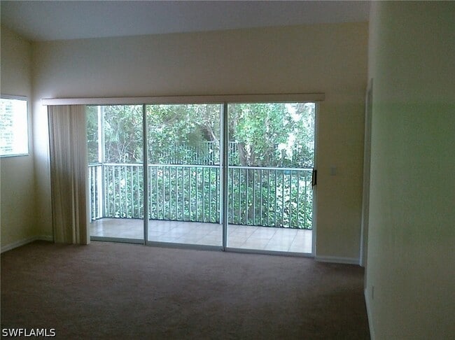 Photo - 505 Windsor Sq Unit 201