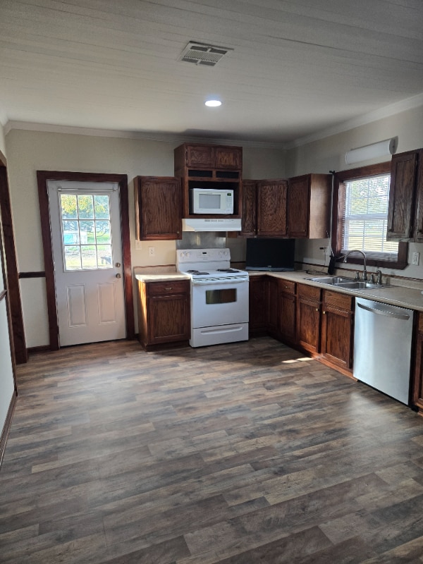 Photo - 109 Champagne Ln