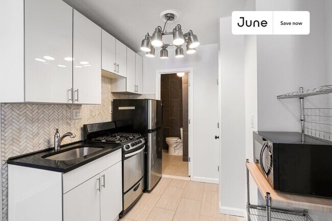 534 E 14th St Unit 3
